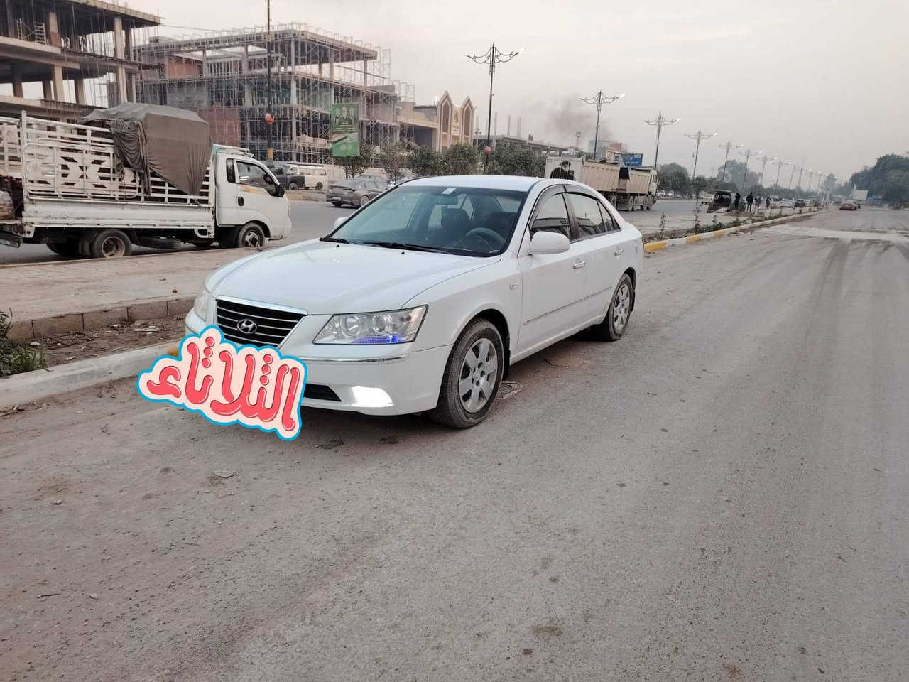 السلام عليكم للبيع سوناتا ٢٠٠٩ بيه جامرلغين صبغ او بنيد امبدل ابلادي السياره احله من الصوره ٤ سلندر كير مكينه خير من الله تبريد ثلج للتواصل هاذه الرقم  *********** مكان السياره بعقوبه التحرير.
