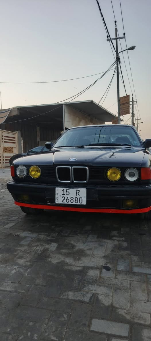 بي إم دبليو 735 موديل1992 سياره حاهزه ومناقصه شي بس تبريده مايشتغل سنويه2031 هزته جديده ماكاني ديوانية قضاء الشامية رقمي*********** ديوانية, القادسية
