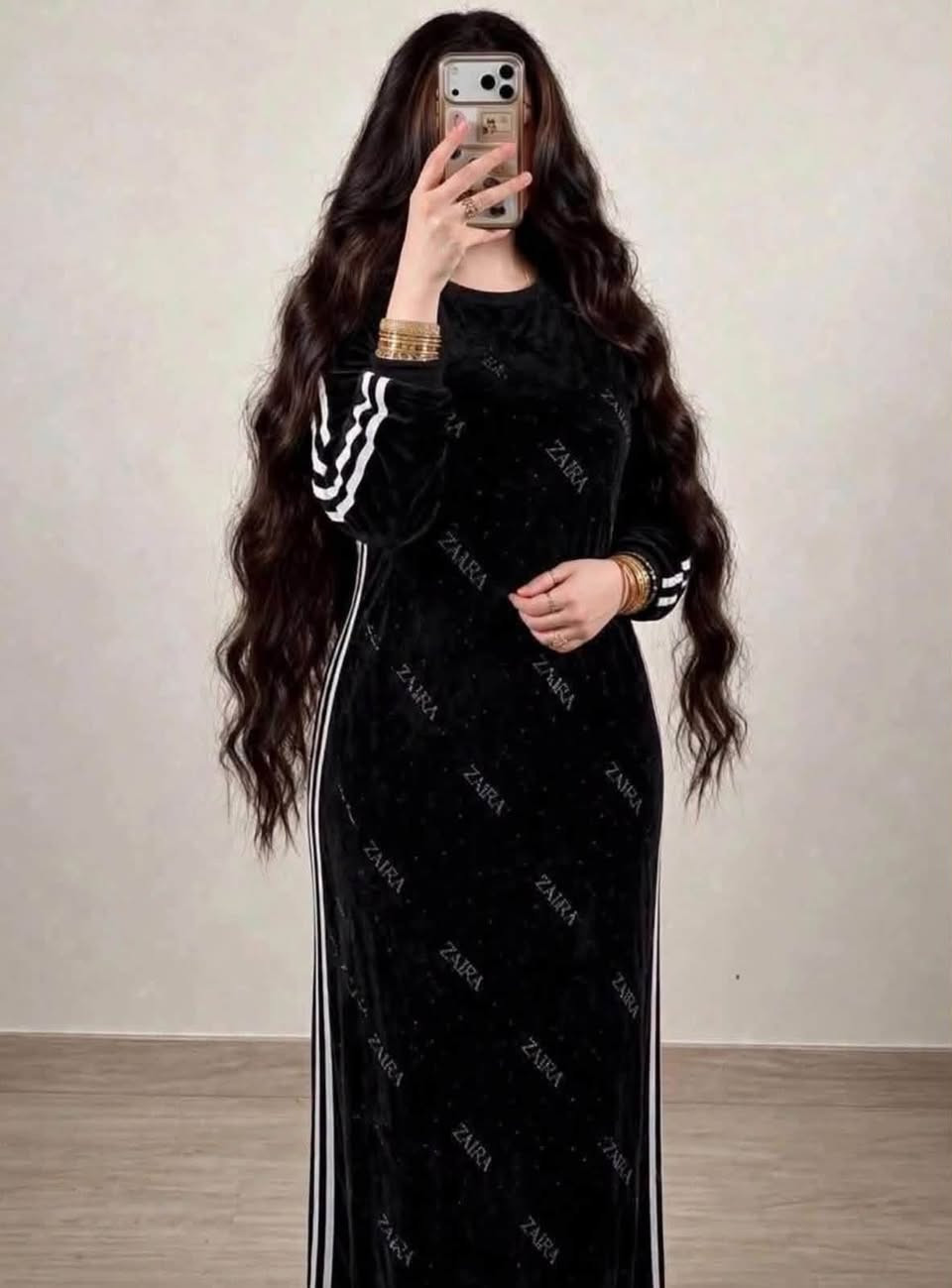 بينصل نسائي  رياضي 🌷
خامةً مخمل كوري موج 
قياس فري سايز يلبس وزن 50 ،60 70 كيلو 
4 تطريز وستراس (alo,MIU,ZARA,cK)
سعر الدرزن 72 الف 🔥
شد الشليف 15 درزن 👍
***********
***********
