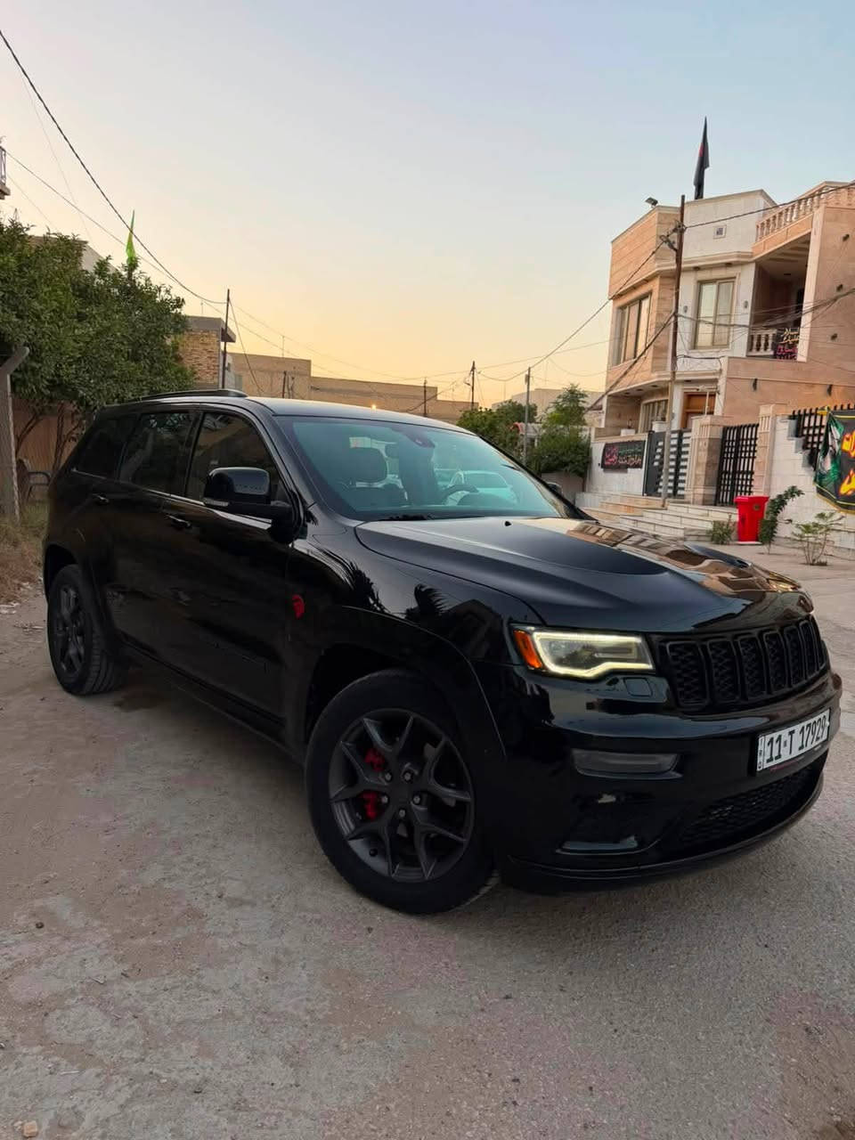 جيب 2020 معلايه 2022 ماشي بمعاملته دا ارجعه اصل رقم بغداد بأسمي 
لمتيد X 
ماشيه 93 الف ميل 
مكينه 3600
حادثه موضح بلصور جاملغ وبنيد سطحيات بدون اي دواخل شاصي لغد كفاله 
موصفات فول الفول 
رادار امامي 
بنوراما سلايد 
كشنات تدفئه تبريد حتى الخلفي
كشنات ثنينهم كهرباء
بنيد ابو الفتحه بلادي مالت X 
خزن ميموري كشن السايق 
رادار مري مري قلاب اشاير مري ترحيب مري 
جنطه كهرباء 
ماوس فورويل 
انظمه قياده 
ستيران كهرباء + تدفئه 
كير مكينه حداديه تبريد كلهن كفاله عامه 
استخدام شخصي اي نقص مابيه تخم تايرات جديد باتري جديد 
مكاني بابل 
السعر 198 بيه مجال بدون مرارس 
***********
