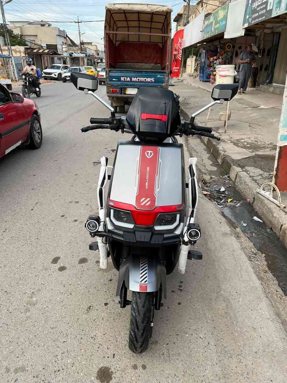 تيسلا • ٢٠٢٧ • مدرع