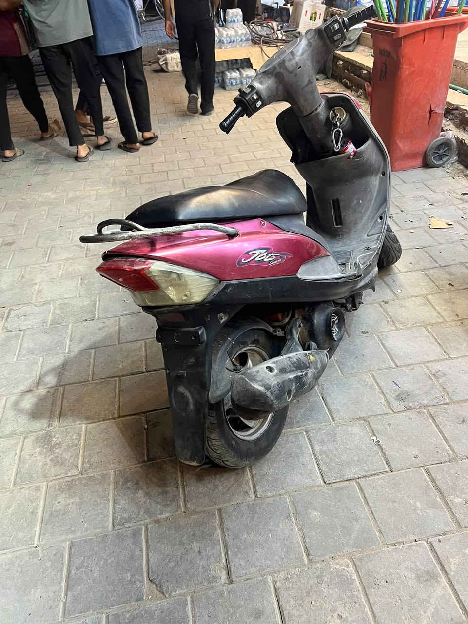 السلام عليكم دراجه ماكس منغولي للبيع
دراجه حلوه ونضيفه كامله كلشي ما بيها نقصها بس كابريتر 
وباتري فقط عنواني بغداد حي اور قرب جامع الفردوس السعر 
450وبيها مجال الاستفسار (***********)
واتساب رصيد
