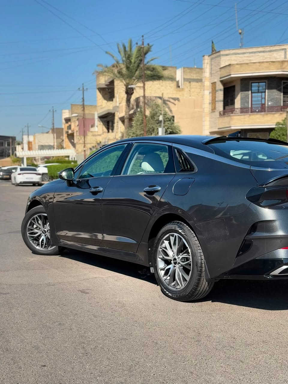 K5 ex 2023 اعلى مواصفات بانوراما خليجي
السعر 207

باسمي تحويل ثاني يوم
محرك 2500 كير 8 نمر AT
داتاشو (عرض عالجامة)
مقاعد جلد تدفئة تبريد + خزن وضعيات
عدادسرعة الكتروني شاشة
تبريد قطعتين
كامرات + حساسات 360
مرآة تتكيف مع الضوء
مري شفط + تنزل و تصعد مع الرجوع
صندوك يفتح تلقائي عند الاقتراب
بصمات عدد 2
السبير ويل
اضاءة لمس
ترحيب عند الاقتراب
تشغيل عن بعد
و باقي المواصفات المعروفة

مكاني بغداد للاستسفار ***********
