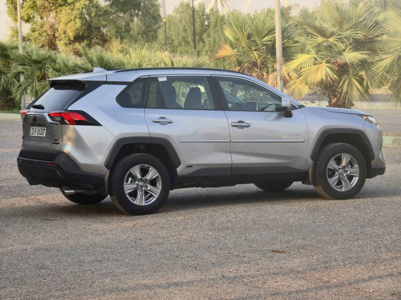 راف4 موديل 2024 LE  AWD هايبرد
ماشي ٣٠ الف 
رقم اربيل سنوية بأسمي ترقيم جديد
بيها شوية صبغ براس البونيد والجاملغ اقل من ربع
مكانها كركوك ـ معرض ديار بكر 
سعر ٢١٦ 
***********  ـ واتساب
