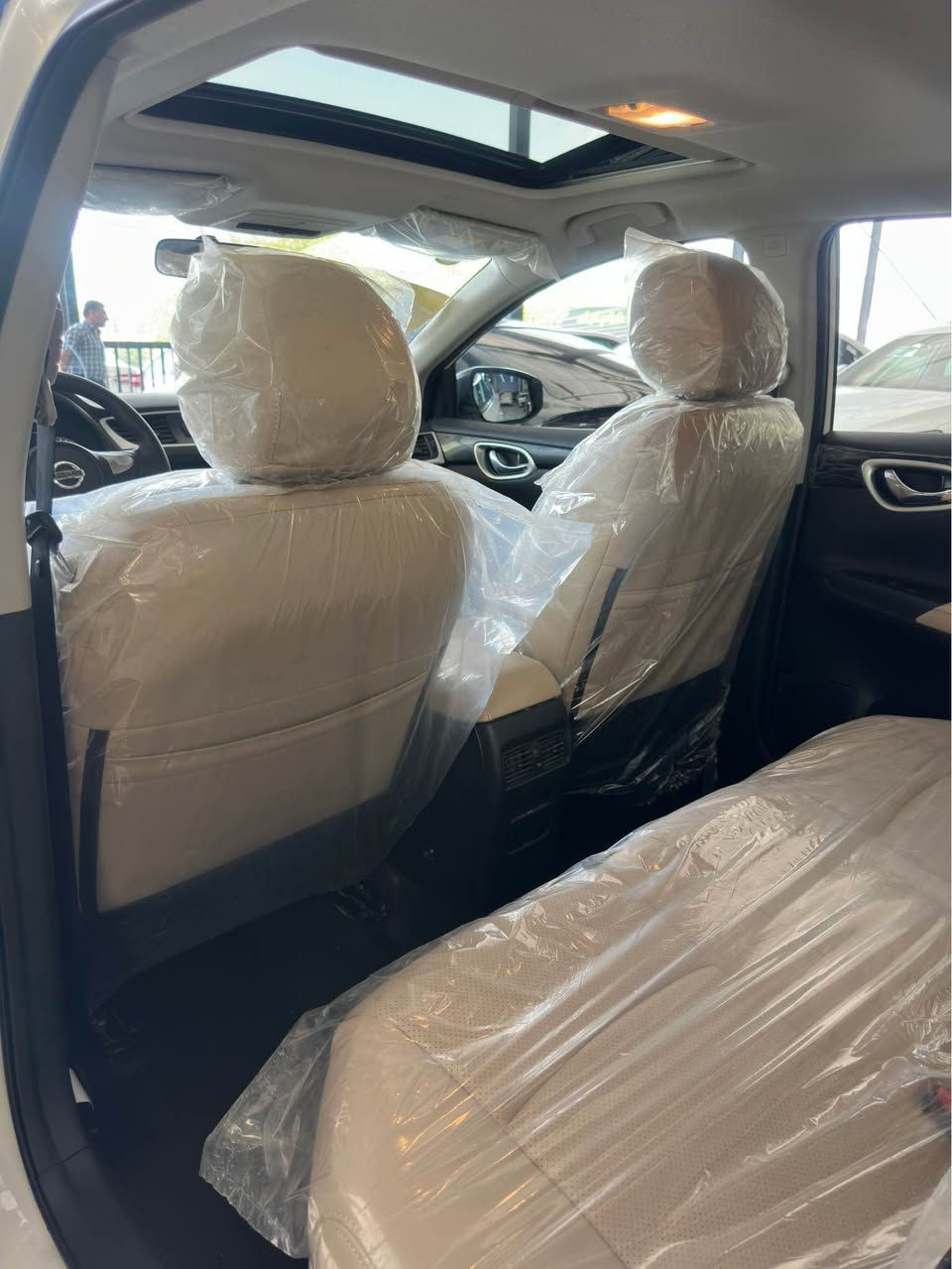 nissan sylphy
ناو(زه ريد-سلايد،جلد)
مؤديلي ٢٠٢٥ به شه رتي هه موو شتيك
*********** السليمانية, العراق
