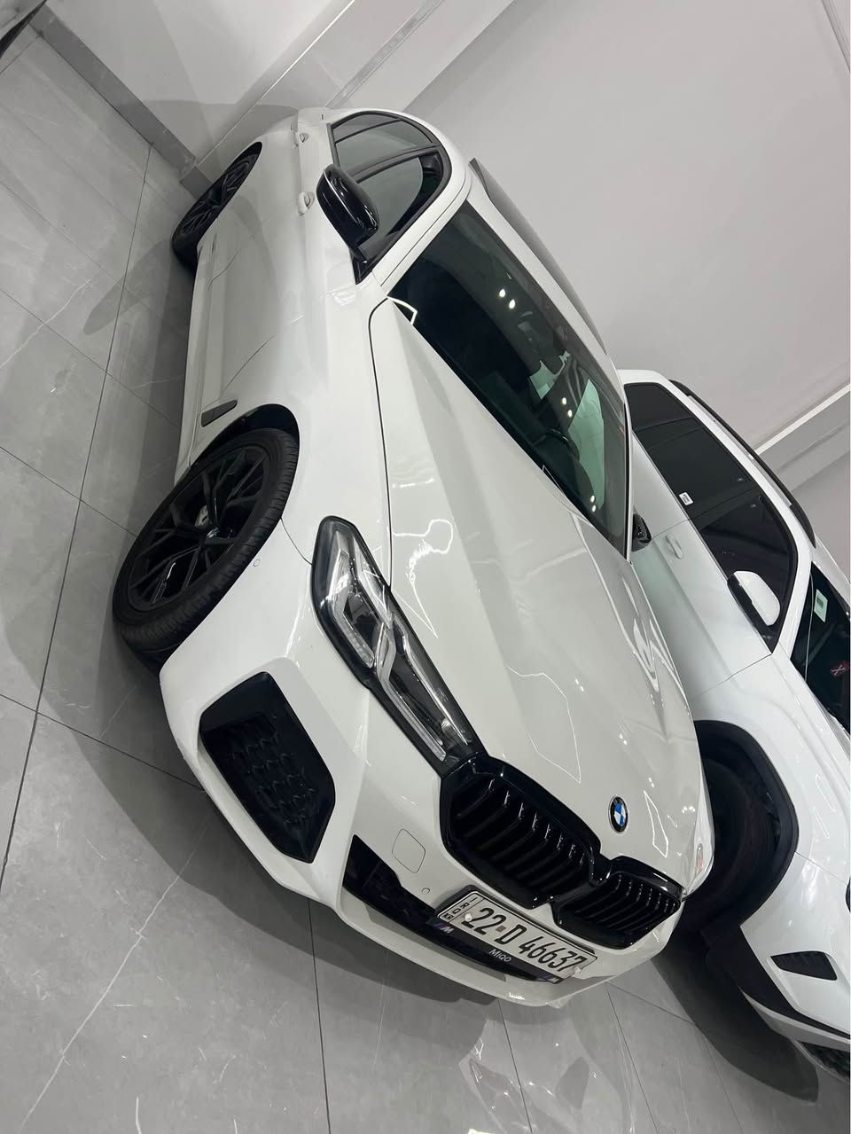 Bmw2022 xdrive m 530i 
فول الفول داتو شو 
لايتات متحرك كشنات كهرباء 700
شاشه كبيره اشاره باليد صوت 
سماعات هارمن كاردن 
ختم M دوسات ستيرن فلنجات شاشه 
صندوق كهرباء  هواي مواصفات بعد 
ماشيه قليل ٣٥ ميل 
حادث ٣ قطع صبغ ٢ تبديل بلادي 
شرط اي دواخل ماكو شخط داخلي ماكو 
ايرباكات سستم 
بيع او مراوس بشي اقل 
مكان السياره اربيل للاتصال *********** أربيل, العراق
