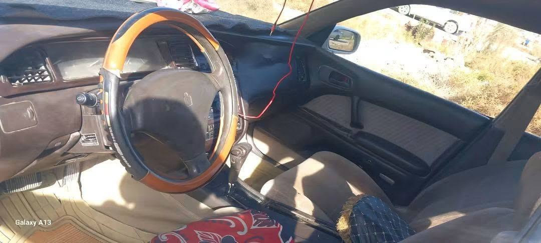 بطة مصبوغة • بدون ظربة • محرك و كير بخير