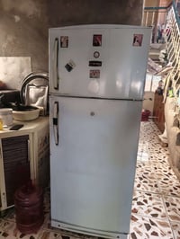 ثلاجه • حله • نظيفه جدا