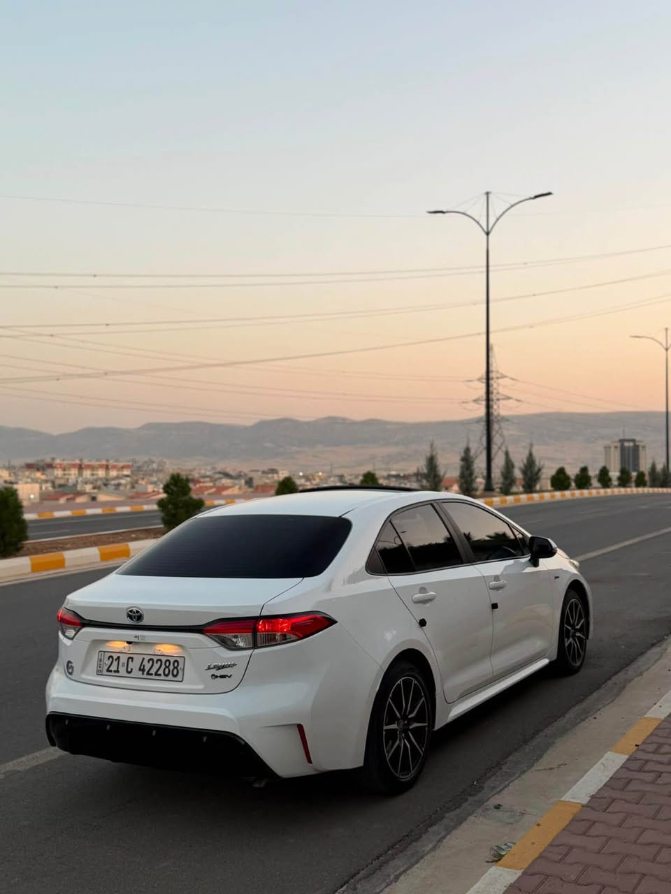 Corolla hybrid  GR sport 2023
شکڵ ئەمریکی هایبرێد کوشن کارەبا بیلاد سپۆرت مواسەفات GR  فولە بێنبۆیاخ بێ سارد شوختیشی نیە پەلەیەک دەعامی کارتە هەموو گیانی بەشەرت تەنها ٥٥٠٠٠ کم ڕۆشتوە بەناوی خۆمەوەیە چرکەی تیا نیە بەشەرتی گێڕو مەکینە و پاتری
شوێن سلێمانی تکایە مشتەری جدی تەلەفۆن بکە 
*********** السليمانية, العراق
