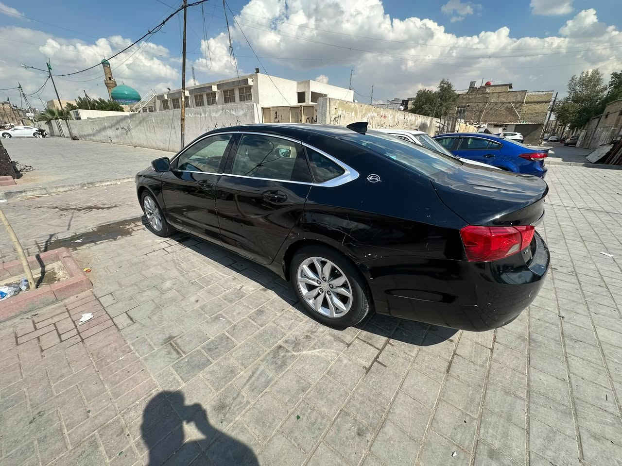 السلام عليكم ورحمة الله
امبالا 19 Lt
وارد امريكي ضرر خفيف( دعامية خلفية)
محرك 3600
رقم سليمانية الجديد وسنوية جديدة
كير ومحرك بحالة ممتازة
السيارة بيها ضربات  موضحة بالصور
سعر السيارة 100  ( مستعجل بالبيع) وبيها مجال بسيط
مكان السيارة بغداد
للتواصل / ***********
