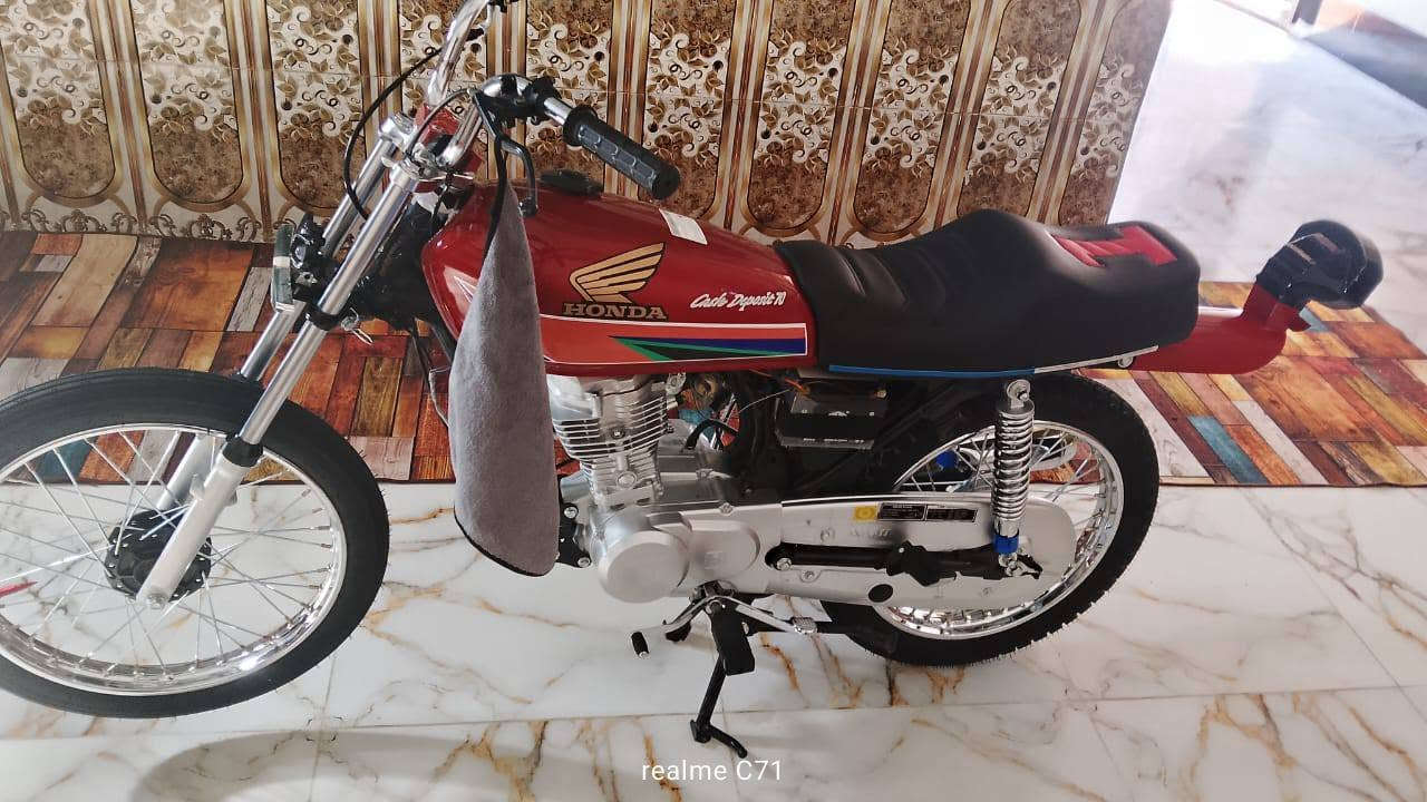 سكنر • مديل٢٧ • اوراق