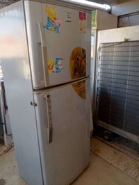 ثلاجه شرط التجميد بالسعر 125 حجم 28 */ 07735787405