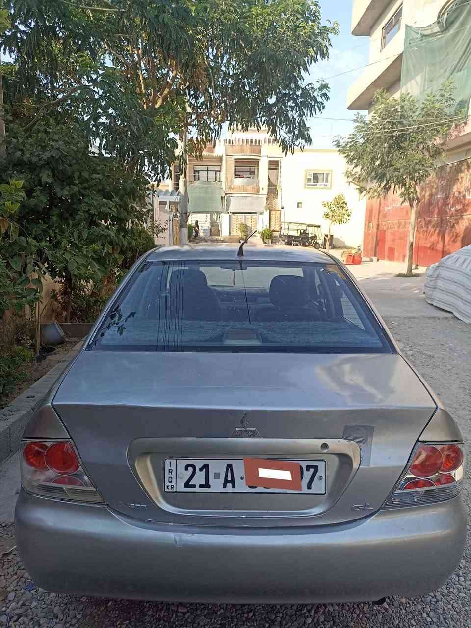 لانسەر مۆدێل2007 بەشەرتی گێڕو  مەکینە تۆماتیک تەبرید سارد گەرم چوار تایەی تازە تەنها یەک پارچەی بۆیاخە. ***********
