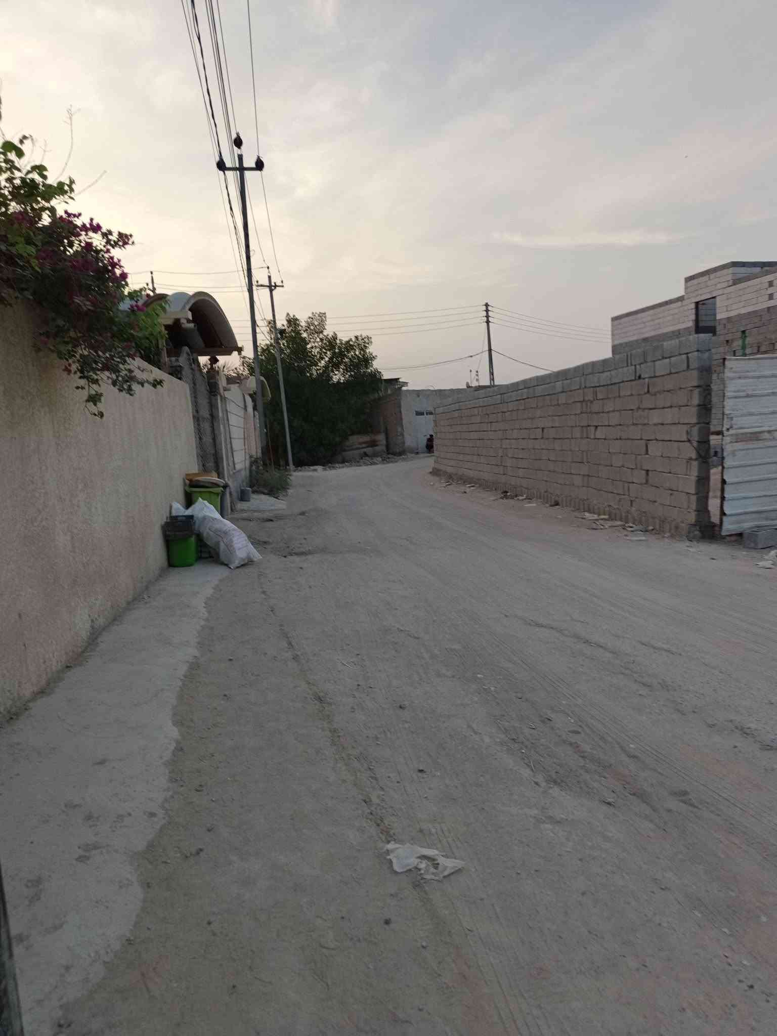قرب جامع الشهيد • ١٤٤٠متر • تحويل سهم