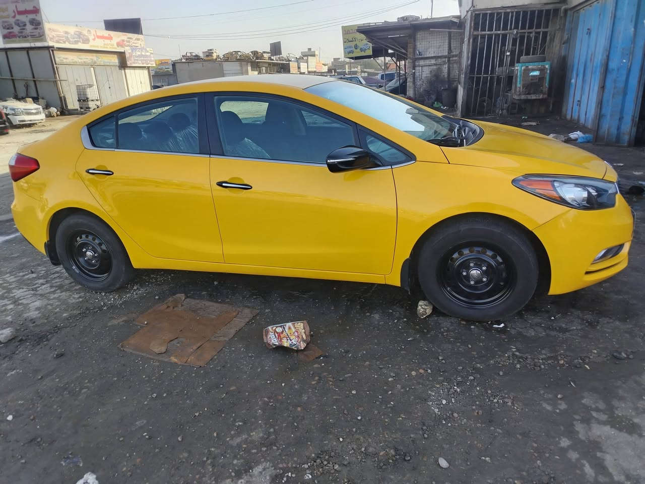 ٢٠١٥ أمريكي حادثه بس البنيد بدون ايرباك
رقم بغداد انكليزي مصفره هيئه وغرامات وبطاقه هيه بيه
باسمي مكينه ٢٠٠٠ جي دي اي  السياره معمره جديد تعمير درجه اولى للاستفسار
***********
***********
