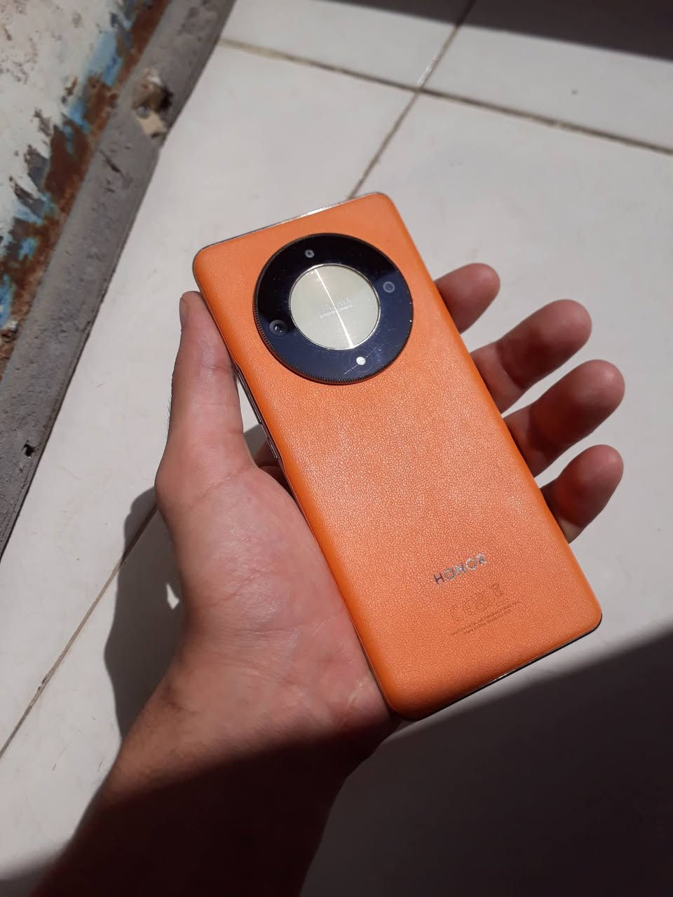 هونر x9b 5G جهاز ذاكره ٢٥٦ وعشوائيه ١٢ نظيف معالج سناب دراجون قوي ب الالعاب والتصوير ويدعم ذكاء الاسطناعي ملحقات فقط الجهاز مكاني ناصريه مركز شارع ٣٠
