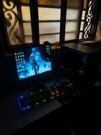 معالج i3-8100 • كرت GT1030 • SSD 256GB