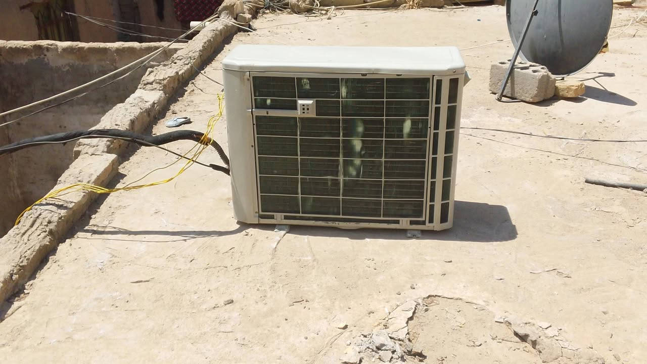 سلام عليكم سبلت للبيع مستخدم 350وبي مجال قليل مستعجل عله للبيع شغال اكثر ستفسار اتصال او واتساب ***********
