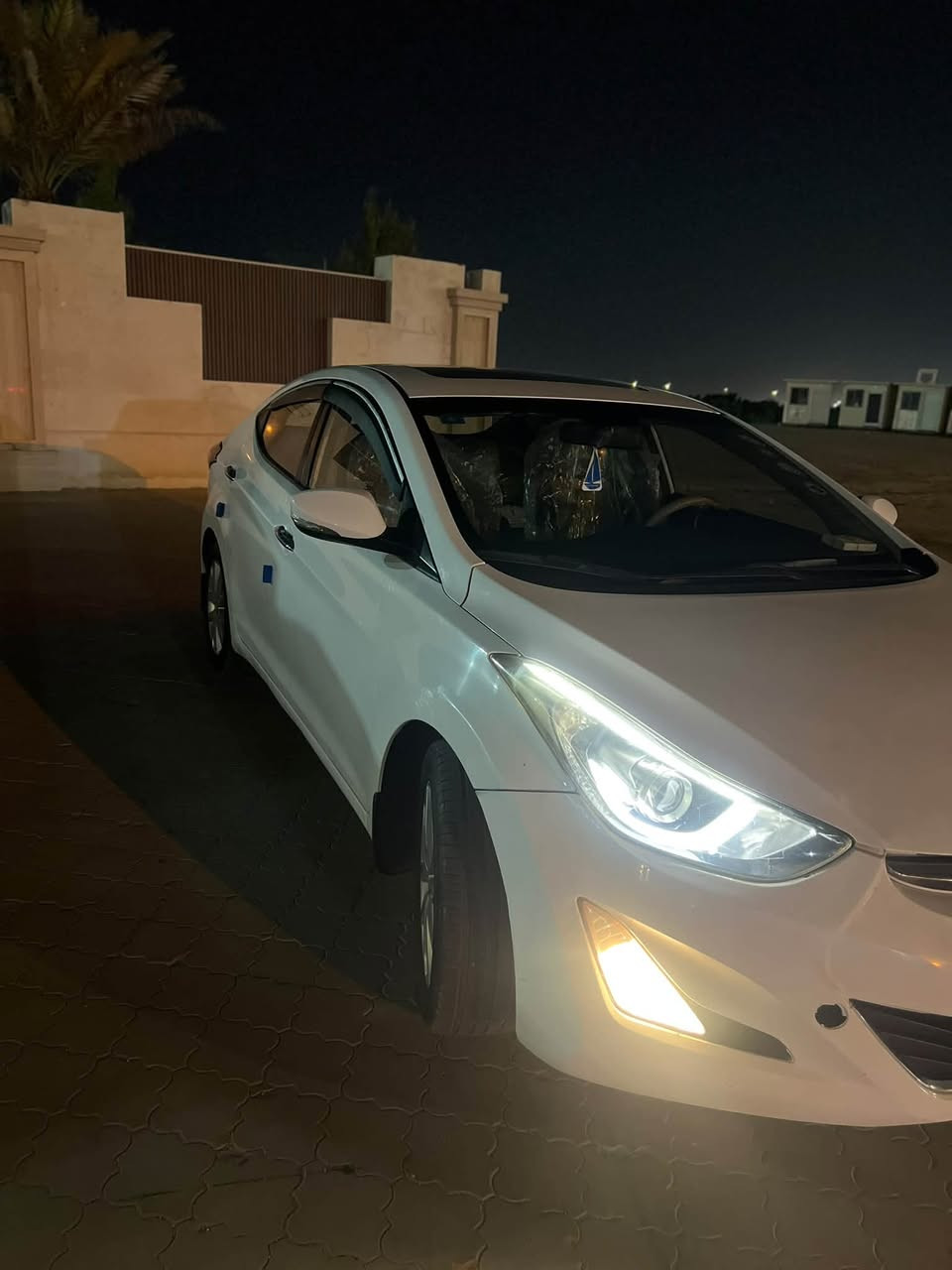 السلام عليكم
🚗 للبيع: هيونداي ألنترا2015

🔹 الموديل: 2015

🔹 المحرك: 1800

🔹 وارد خليجي

🔹 فتحة سقف

🔹 السيارة بحالة جيدة جداً 

🔹 استخدام شخصي

🔹 نظيفة من الداخل والخارج

🔹 مكيف شغال وبارد 

🔷 حداديه جديده 

🔹 جميع المواصفات تعمل بصورة جيدة

🔹 ماشية تقريباً 192كم

📍 الموقع: بصره /زبير 

💰 السعر: [120$]

موجود فحص السياره مع المنشور.

تواصل ‭***********‬

