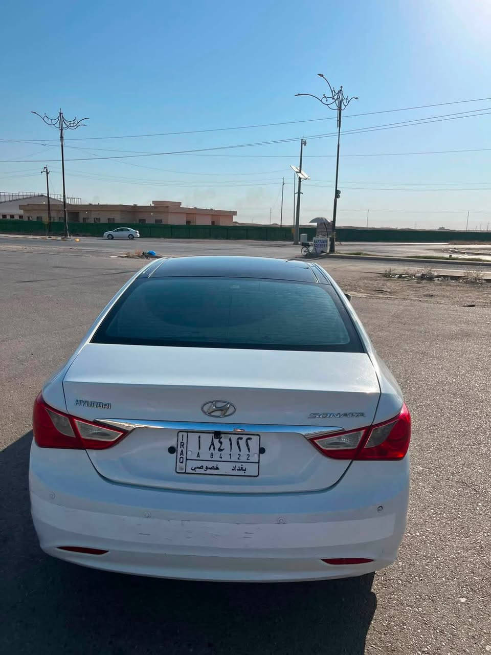 يا الله 
السلام عليكم .. للبيع بسعر مناسب
سوناتا 2011 خليجي بانوراما
 محرك 2400 دوش  
رقم بغداد مشروع وطني تحويل ثاني يوم
كير محرك تبريد كهربائيات كفالة 
صدر امامي خلفي شرط 
تخم تاير جديد 
السيارة جاهزة بدون مصرف 
بانوراما 
داخل لونين 
مري شفط + اشاير 
وباقي المواصفات معروفة 
بيها قطع رش فقط بدون داخل 
السعر 95 وبيها مجال حك الجية 
مكان السيارة صلاح الدين مجمع الدور 
 الشراي يتصل ***********
