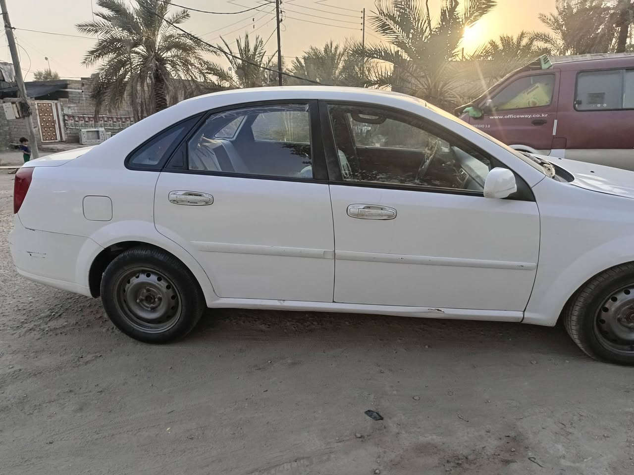 سلام عليكم. اوبترا
سياره جاهزه من كلشي مكينه وگير وتبريد وحداديه السياره مكفوله ماعدى تبديل جاملغ امامي بدون دواخل  مكانها ناصريه سوق الشيوخ. سعرها 68 وبيها مجال قليل ***********
