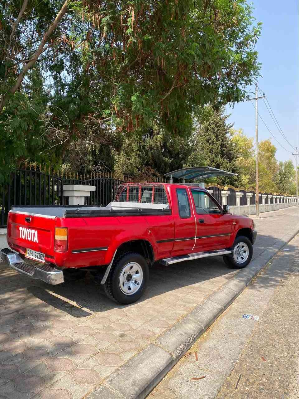 بۆ فرۆشتن پیكاب تارۆ مۆدیل 1990گیرو مه‌كینه‌و اكسل و شانسی به‌شه‌رت سایه‌ره‌ بی لێدان له‌سه‌ر ساغی حام كرایته‌وا لۆ جوانی كاراباهی و ته‌قه‌و ره‌قه‌ هه‌موو به‌شه‌رت سایه‌ره‌ تابلی جوان و ریكا مالی كاسبیه‌ سه‌ناوی ژینگاو هه‌موو نوێیه‌ تا 2028باناو كردن و تحویل به‌شه‌رت شوێن هه‌ولیر نرخی 43كه‌میك مجال ژ:م***********واستاپ ڤایبه‌ری له‌سه‌ره‌ له‌خزماتم أربيل, العراق
