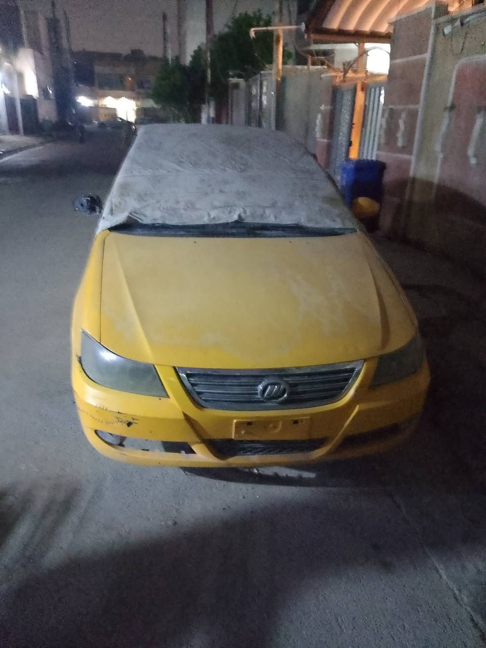 ليفان 620 • ٢٠١٣ • كوم حديد
