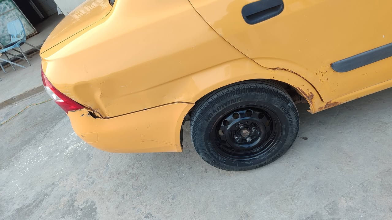 طيبه للبيع موديل ١٦
مكان واسط الكوت 
السعر ٣٦ سياره جاهزه 
***********
