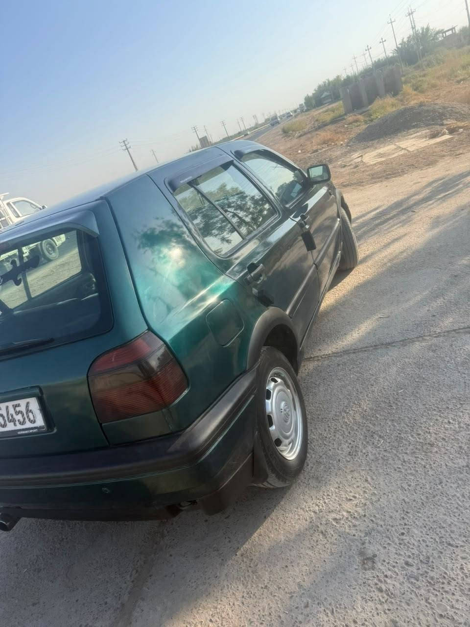 كولف موديل 96 مكينه وكير مكفلات رقم بغداد ملاحضه السياره جاهزه من كلشي مكان السياره واسط سعر 48 مجال بسيط السياره جده معنه كلام

***********
