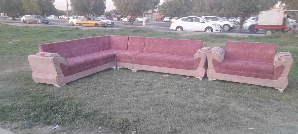 المجهز لبيع وشراء اثاث والاجهزه الكهربائيه المنزليه عامه جديد ومستعمل العنوان نجف حي عدن مقابل الطحان ***********ضرغام تابع تكتك وفيس يوجد خدمة توصيل طلبات بالكروه داخل النجف ملاحظه افتح العصر بسوك الوفاء شارع الصب بالخدمي المطار مرحبا بكم

