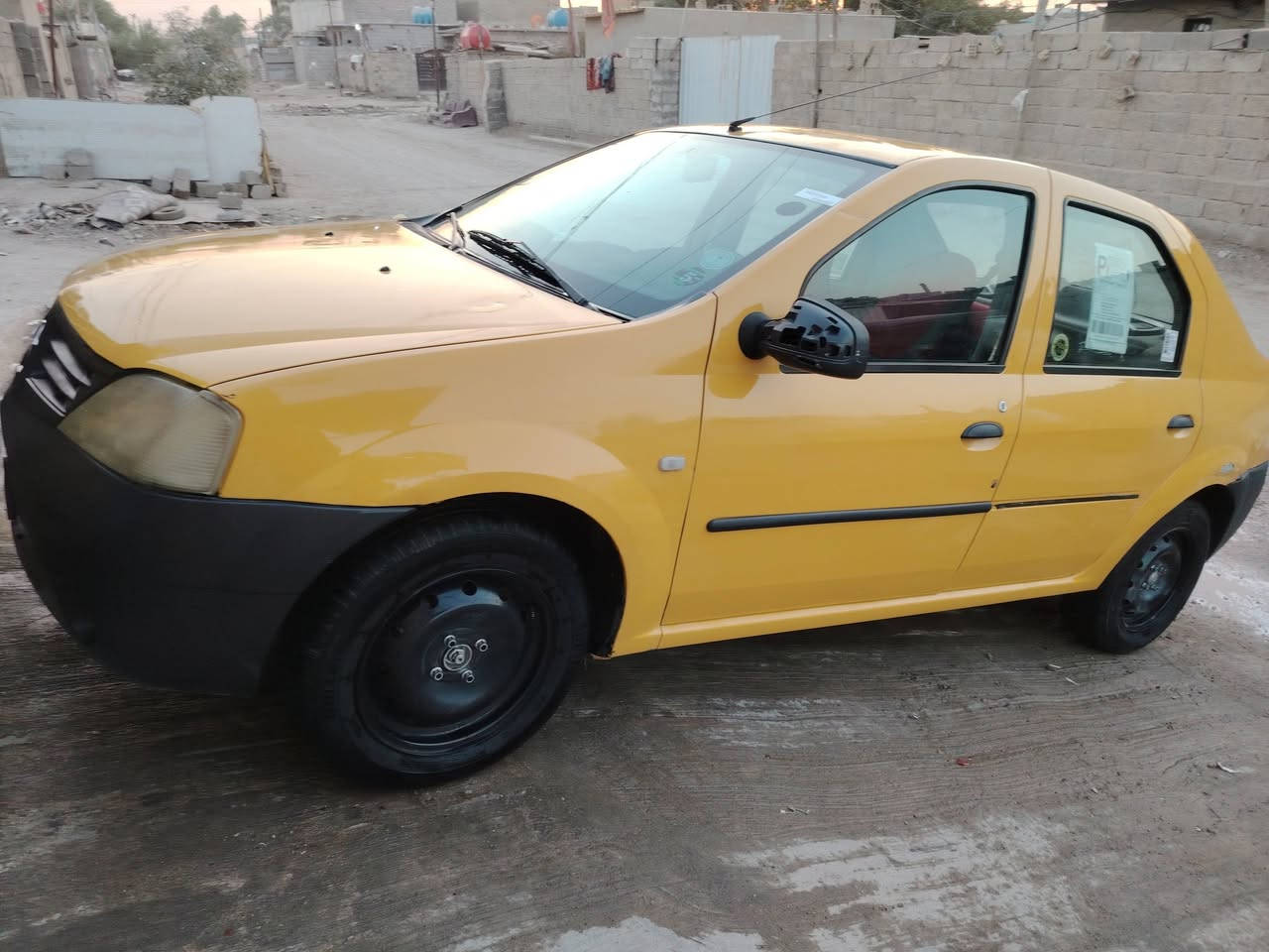 سلام عليكم للبيع رينو لوكان 2010
رقم بغداد انكليزي تحويل مباشر 
سنويه وهزه كامله 
مكينه بيها بس اول ماشغل بيها دخان كير حداديه جديده +تخم تاير جديد منضومه غاز بيها 
تبريد شغال سياره ناعمه وحلوه ترايك وين مايعجبك
بيها تعمير هلالت واركان البيبان الاماميه فقط وباب وره السياق بي صبغ
السياره خير من الله سعرها 32 وبيها مجال 
مكاني بغداد المشتل 
للاستفسار *********** واتساب وهاذا رقمي الثاني اتصال ***********
