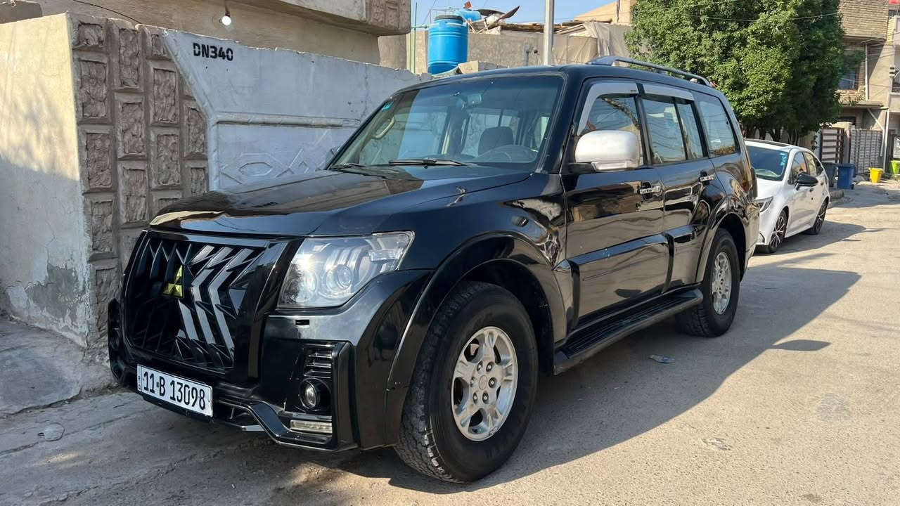 السلام عليكم متسوبيشي باجيرو موديل ٢٠٠٨ محرك ٣٠٠٠ تدفئة وتبريد ثلاث قطع سبعه راكب فور ويل مري شفط شاشه تاب كاميرا السياره مصبوغه عام وبيها معجون اثر طخات وشخوط مكفوله من الانقلاب والجفيه بجم نظيف جدا كير ومحرك وتبريد تمام يحتاجلها دوشمه كماليات بسيطه مكانها بغداد الدوره ابو دشير هاتف *********** سعرها ٨٢ بغداد, العراق

