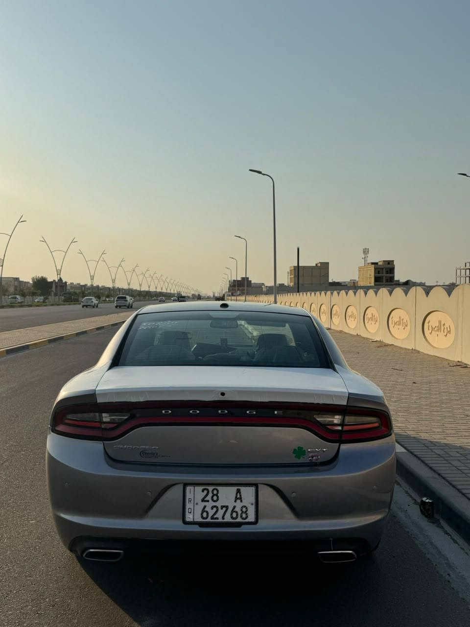 السلام عليكم
دودج تشارجر 2016 اصل 
فور ويلي ملغي 
وارد امريكي حادثها موضح بالصورة بدون دواخل بدون ايرباك وبدون تبديل 
رقم نجف بأسم مكان السيارة البصرة 
السعر 160 قابل للتفاوض 
***********
***********

