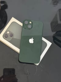 آيفون ١٣ • ١٢٨ • بطارية ٧٩٪