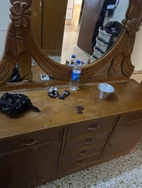 غرفه اخشاب • تسكام • للبيع