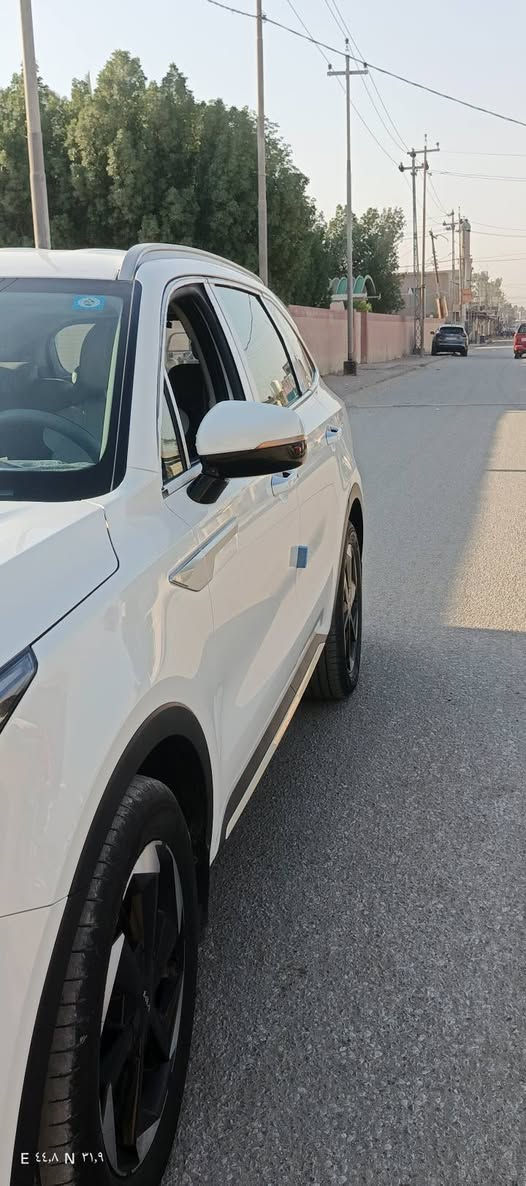 السلام عليكم
سورنتو 2024 دبل شباج خليجي 
كفاله عامه 
ماشيه 39 الف 
محرك 6V
 رقم قادسيه 
 مكان السياره الديوانيه 
السياره بأسمي
تحويل ثاني يوم 
 ويل ١٩ 
تايرات الوكالة
غراض الوكاله بسياره  للاستفسار 
السعر290 وبي مجال 
***********

