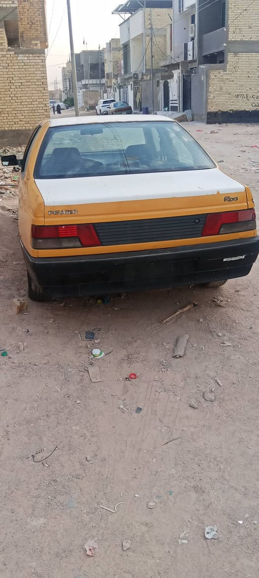 بيجو روى لبيع سياره شغاله راعيهه موجود محرك جديد دواخل حلوه السعر ١٢ورقه وبيهه مجال رقم بغداد اتصال ***********@
