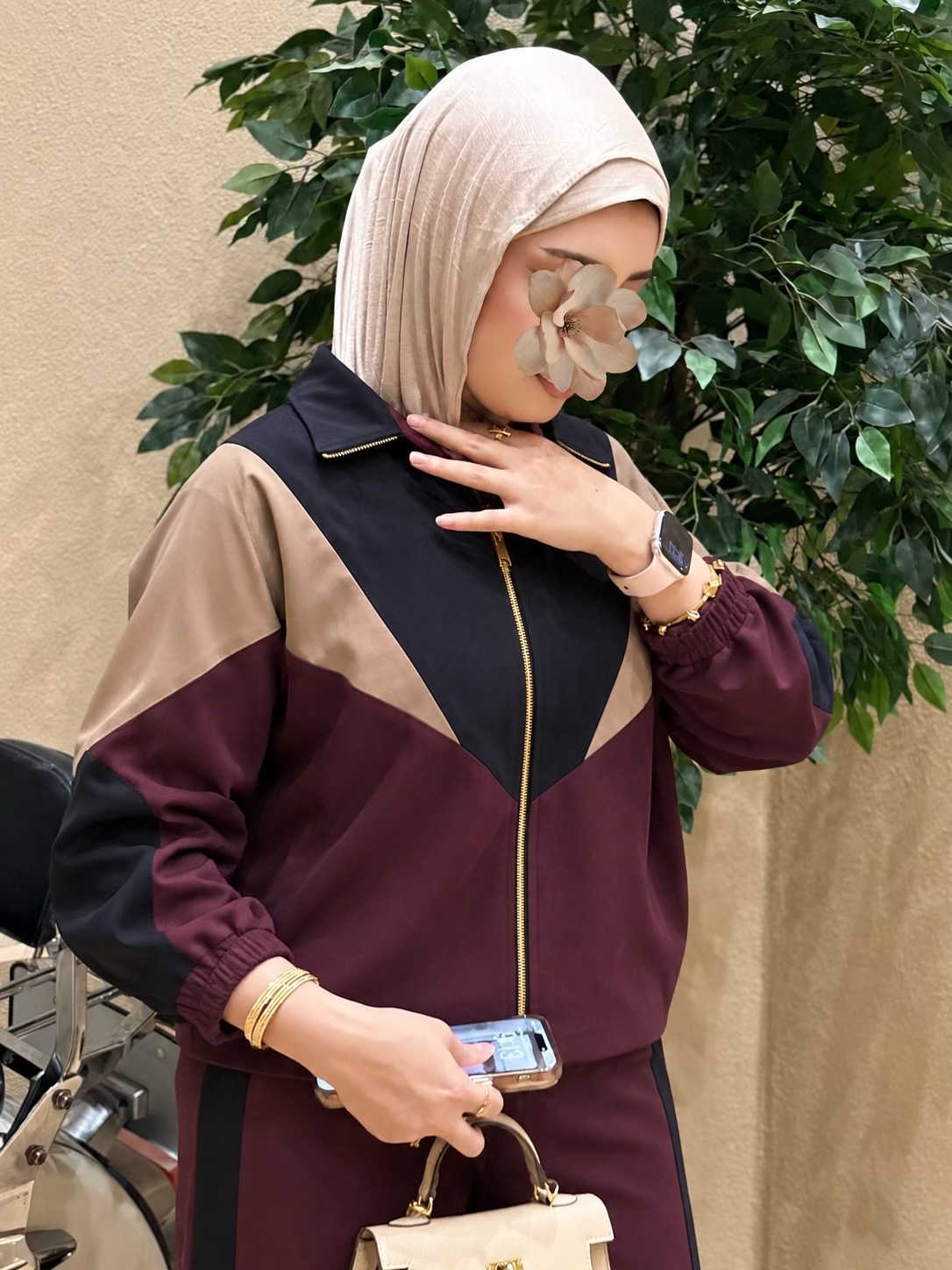 سعر 25 ✅ #ازياء_مارشملو  سوت رياضي قطعتين دابل إيطالي كيلوت راهي مريح وعملي كما موضح بالفيديو ترند الموسم كوالتي جداً عالي😍   ملاحظة 📝:طول القميص 80 سم سحاب امامي وتخصير✅ القياسات:38 40 42 44 46 48  كوالتي عالي الجودة للضمان الفحص بحضور المندوب  يتوفر _ نظام استبدال+ استرجاع الحجز و الاستفسار ع الارقام التاليه : 📞*********** 📞‏ *********** *********** 📞*********** *********** ***********📞  توصيل جميع محافظات العراق 🇮🇶 #اكسبلور#ملابسي
