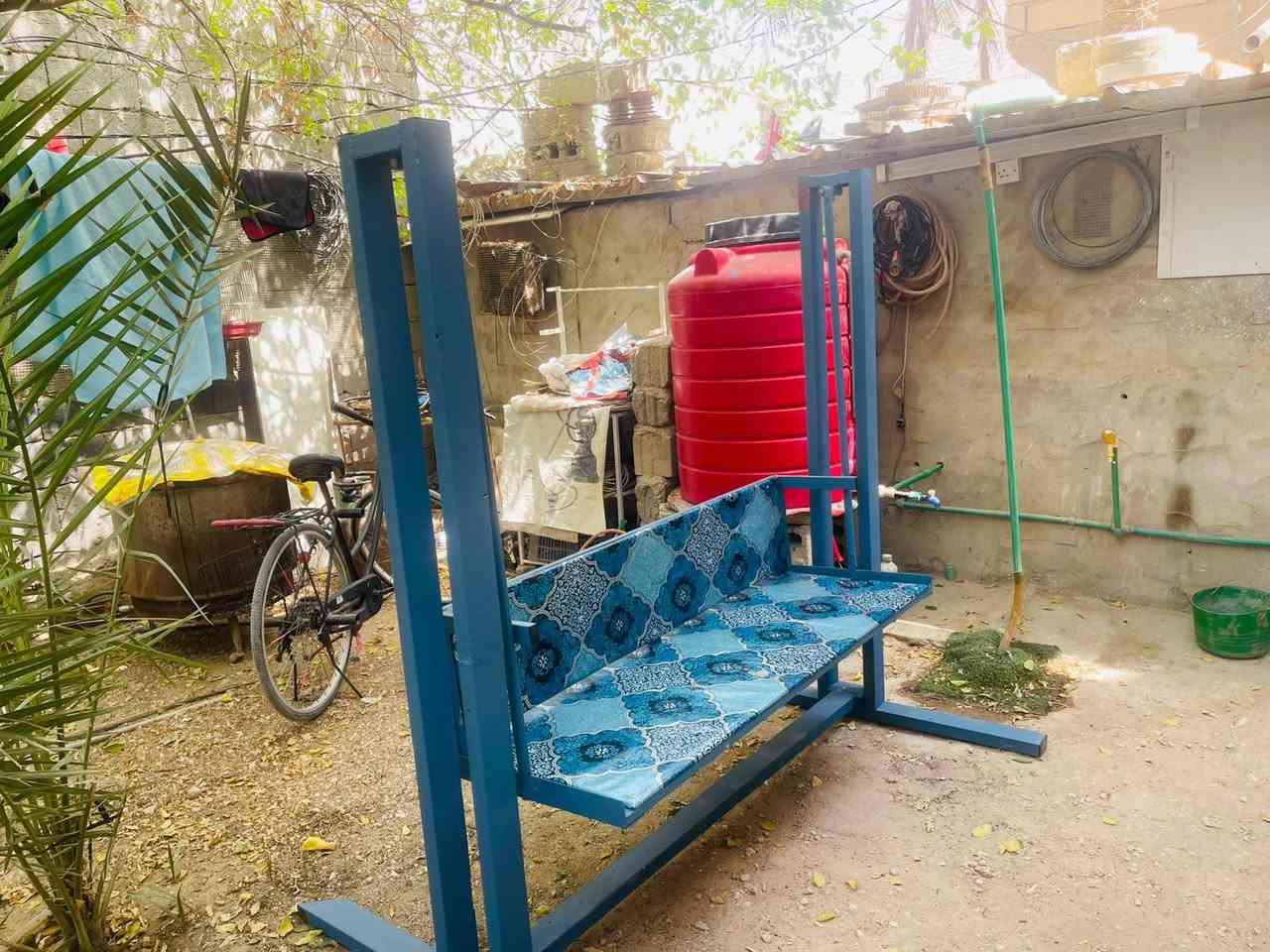 أرجوحة حدائق منزلية (مرجوحة) جديدة للبيع 🛋️✨
يتوفر لدينا: أرجوحة حديدية (مرجوحة) للحدائق والجلسات الخارجية تفصال حسب الطلب
المواصفات:
هيكل حديدي قوي ومطلي بحماية من التقلبات الجوية.
تنجيد مريح ومقعد يتسع لشخصين أو أكثر.
تصميم ثابت وآمن ومناسب للحدائق والجلسات الخارجية.
السعر: 250 الف
الموقع : كربلاء 
للتواصل والاستفسار: يرجى المراسلة على الخاص أو الاتصال على الرقم: ( *********** ).
