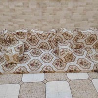 جلسه عربيه • ١١/٥متر • نضيف جدا