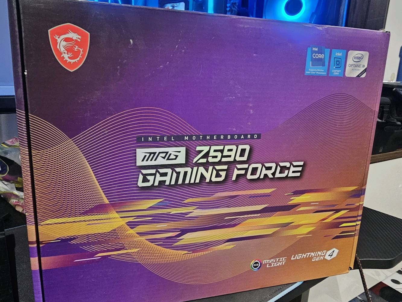 مذر بورد 
Msi
MPG Z590 GAMING FORCE

شغال بدون اي مشكله صارله سنه عندي جديد ونظيف
مكاني بغداد شارع الصناعه تكدر تفحصه براحتك يمي بالشركة

سعره 200 الف
***********