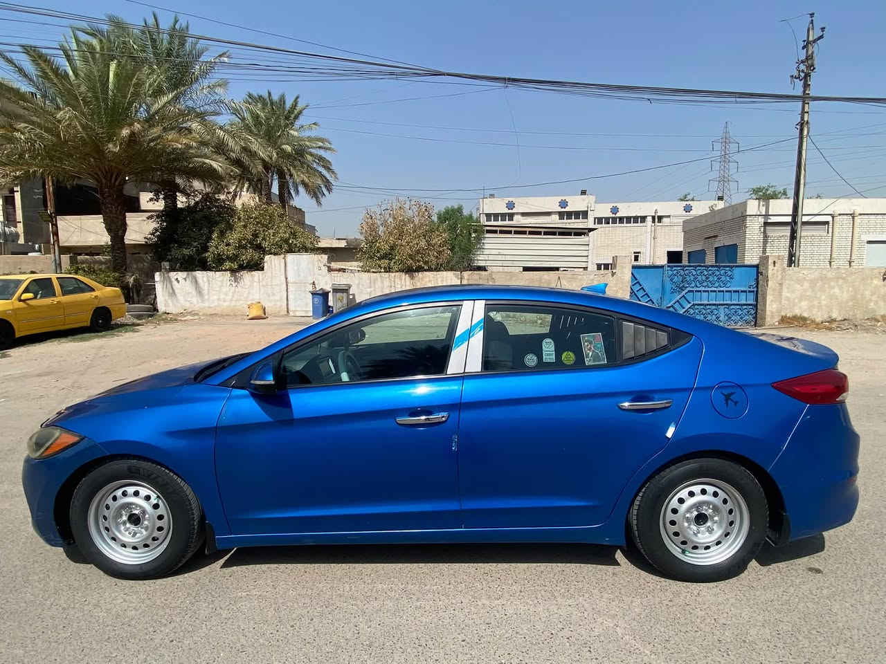 النترا 17 وارد ( كندي )مكينه 2000 دوش وگير AT رقم سليمانيه بأسمي وسنويه لل 2028 بيهه صفحه صبغ وبنيد وسونار بالصور تحكم ستيرن شاشه اعطال شاشه كار بلي تخم تايرات جدد الدوره شارع 60  / *********** واتساب معروضه 94$
