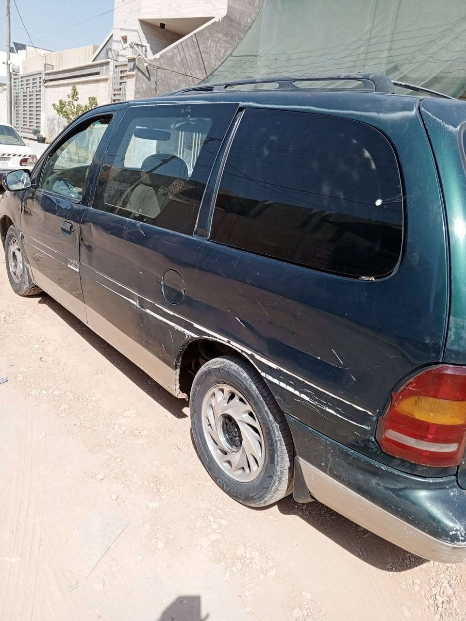 السلام عليكم 
فورد وند ستار موديل 95
محور مكينه كامري ابو الجف 2400
السياره جاهزه كير مكينه حداديه كهربائيات والحمدلله نقص فقط التبريد
والكشر والداخل شوف العين بالصور
مكاني بابل وموجود عالفيس ورقم تلفون ***********
بيع او مراوس السعر 30
