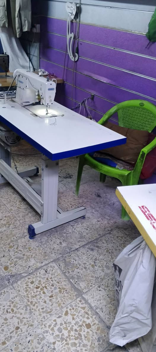نالسلام عليكم مكينه كابوي للبيع مع اوفر السعر المكينه ٣٠٠ الف والاوفر ٣٥٠ العنوان زعفرانيه سوق مريم شارع البطل هاتف ***********ابو ستار
