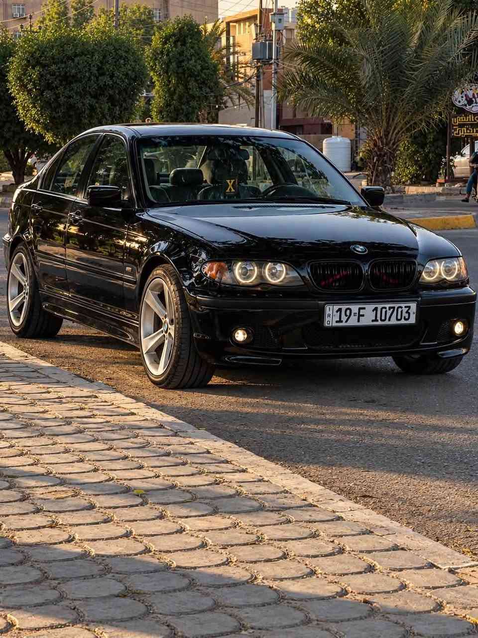 سلام عليكم من رخصة الادمن المحترم….
‎صلوا على الحبيب محمد 😍🖤..

‎من النوادر..🖤

BMW Category((325i)) Double Lantern 🚀.

‎بي أم دبليو 1998 حجم 325 السيارة مكفولة كفالة عاامة من الضربة ومن اي داخل صبغ فقط للجمالية بدووون داخل ولابارد!!!! السيارة بعدهي ع وضع الوكالة كلها بلادية وكل نقص مبيها من ناحية كير مكينة حدادية تبريد ثلج ❄️ تدفئة كلشي جاهز وشغال مواصفات فووول عدا الفتحه فقط....

‎مكينة 6 سلندر ((مسكر دبل فانوس)) 🚀.

‎تحكمات بلتسيرن.

‎كراسي تدفئة+تبريد.

‎كراسي كهرباء+خزن ميموري.

‎جنطة شفط.

‎نضام كنترول لايت تحكم بلكامل.

‎نضام ASC.

‎نضام APS.

‎قطعتين تبريد.

‎سستم صوت متكامل.

‎دبل ايرباك.

‎وبعد بيهاا مواصفات السيارة ماشية (233 الف) فقط وكل عددها وملحقاتها موجوده كلشي ع وضع وكالة بل اضافة عليها طبقة حماية ((نانو سيراميك)) مع الضمان رقم كربلاء دولي تتحول بكافة محافظات العراق سنوية لغاية ((2028)) السعرررر ((77)) وبيهاااا مجااال....😍🖤
مكان السيارة كربلاءء📍📍
‎للأستفسار:***********
