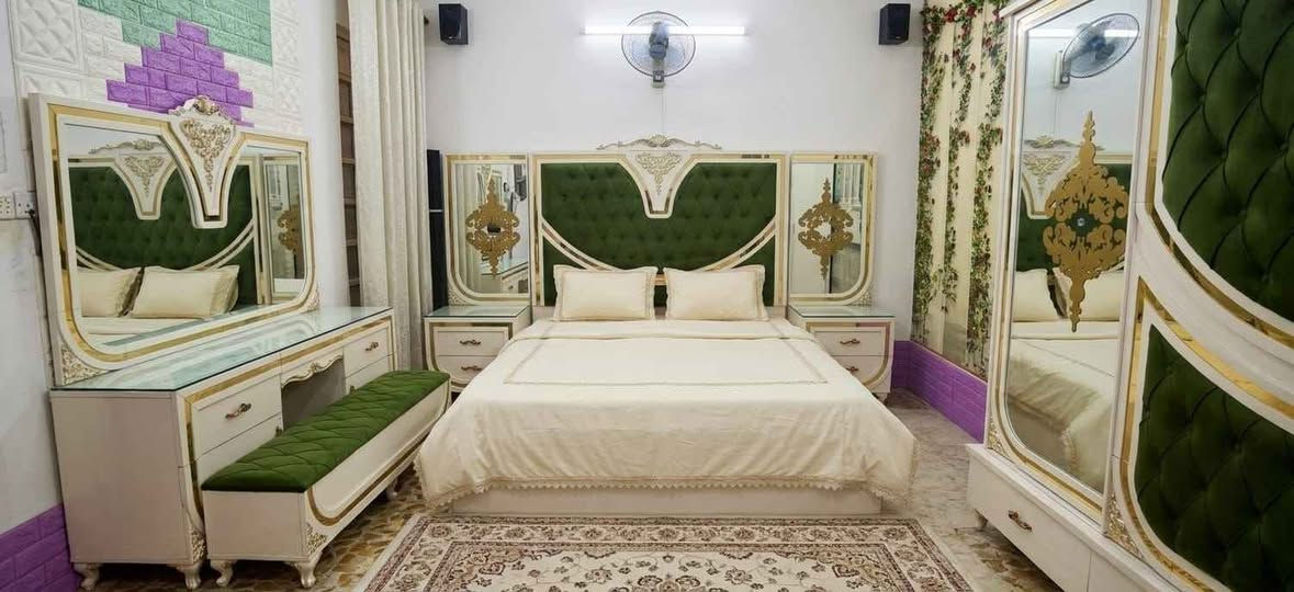 غرفه نوم تركيه نظيفه جدا اي ضرر ماكو
*********** النجف, العراق
