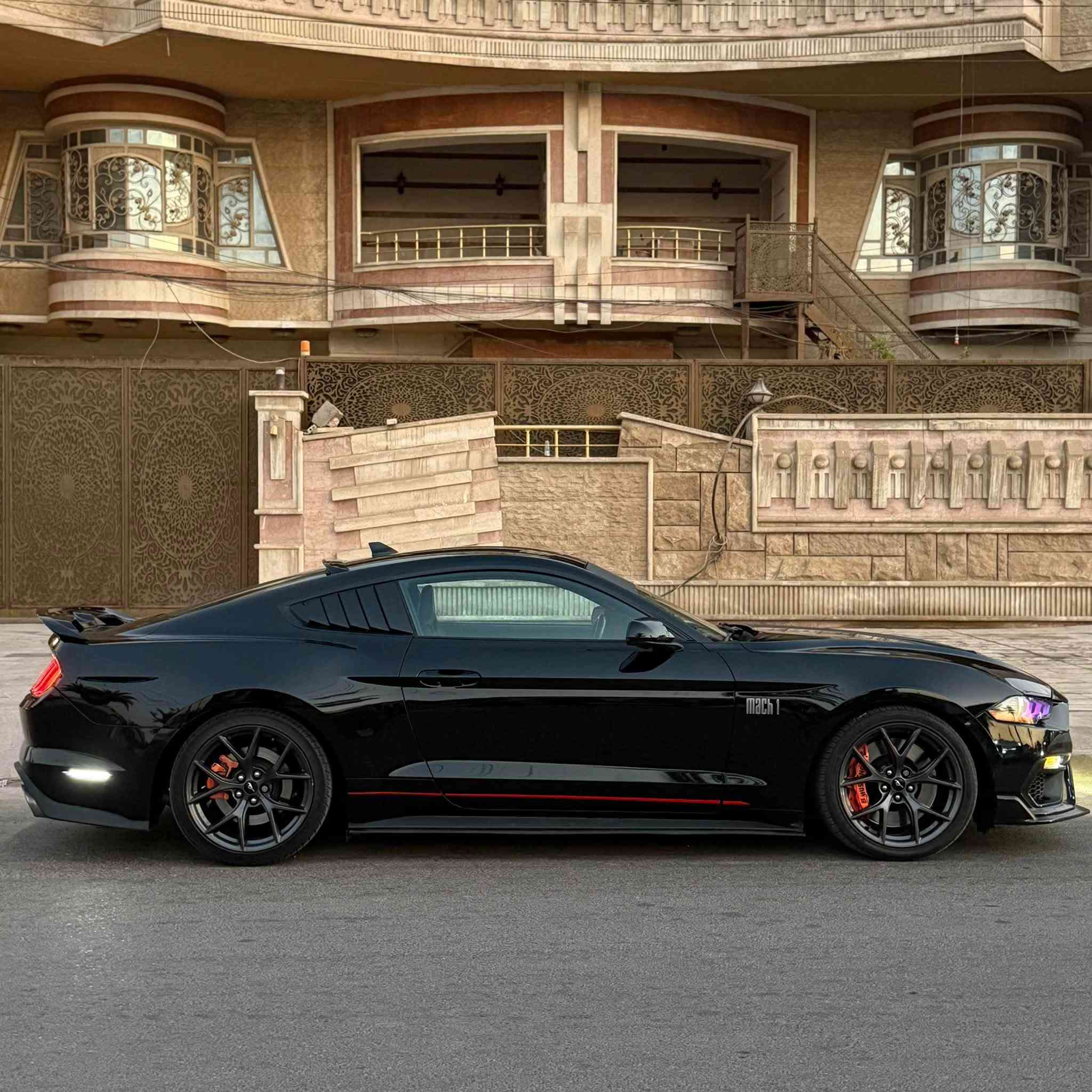 ماخ 1 • ٢٠٢٣ • حادث جهة السائق
