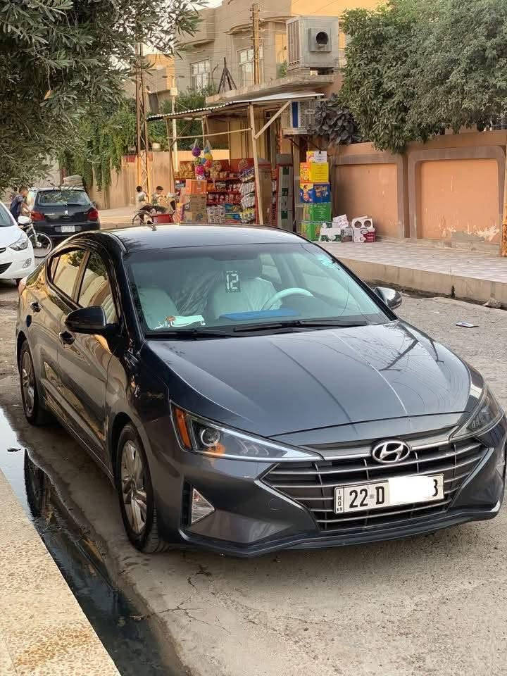 النترا 2020 كندي
مواصفاتها النص المعروفه
رادارت 
شاشه كامره
تحديد مسار
سياره رقم أربيل دولي +هزه
سيارة باسمي + كوبون بانزين بيها 
للاستفسار اكثر تواصل عالرقم 
***********‬
