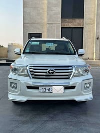 لاندكروز • ٢٠١٤ • ٩٨ الف