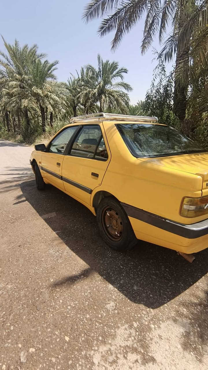 سلام عليكم بيجو اكد ٢٠١٦ للبيع سيارة مثل ماموضح بالصورة خير من الله كير محرك نظيف سيارة جاهزة  مكاني بغداد تقاطع النهروان غير متواجد بالفيس السعر ٣٨ للاتصال ***********
